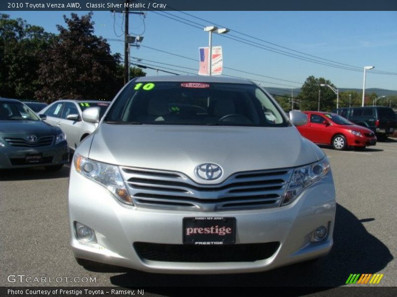 Classic Silver Metallic / Gray 2010 Toyota Venza AWD