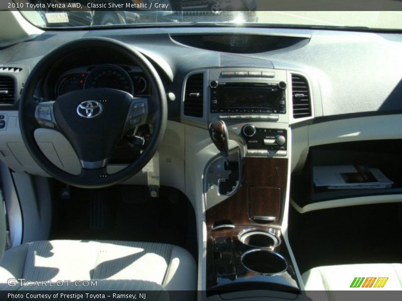Classic Silver Metallic / Gray 2010 Toyota Venza AWD