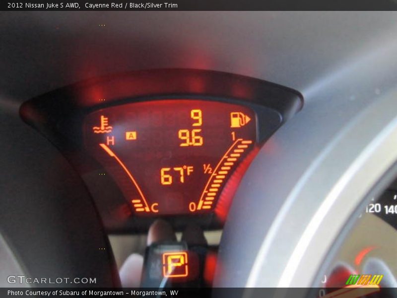 Cayenne Red / Black/Silver Trim 2012 Nissan Juke S AWD