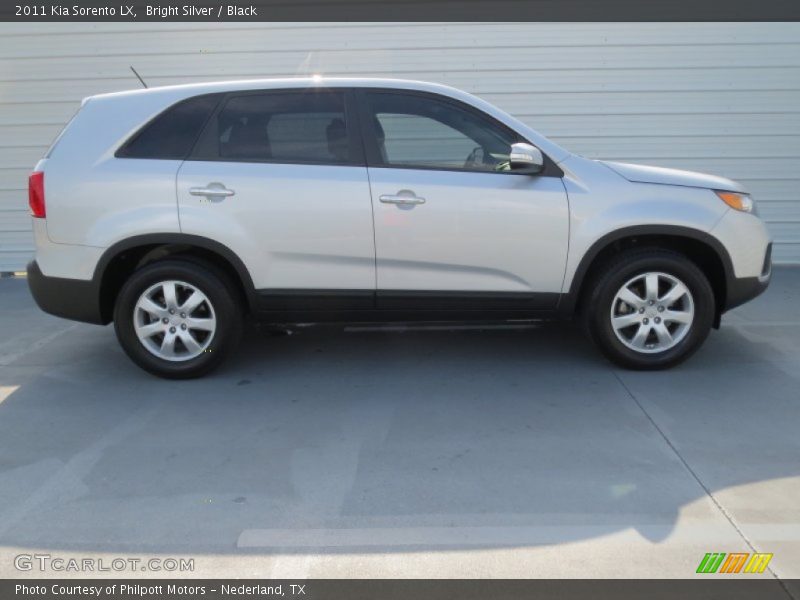 Bright Silver / Black 2011 Kia Sorento LX