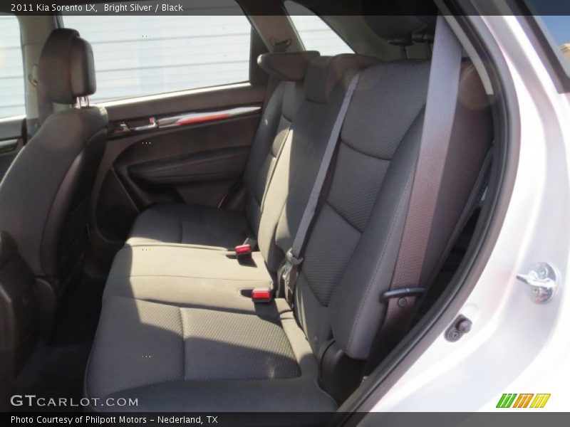 Bright Silver / Black 2011 Kia Sorento LX