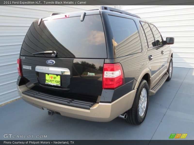 Tuxedo Black Metallic / Camel 2011 Ford Expedition XLT