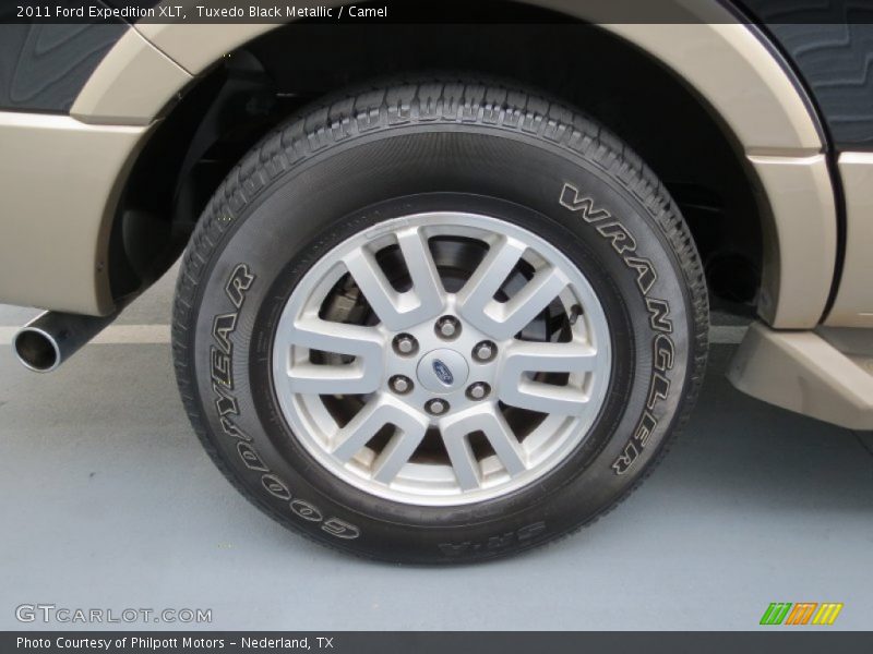 Tuxedo Black Metallic / Camel 2011 Ford Expedition XLT