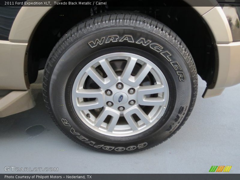 Tuxedo Black Metallic / Camel 2011 Ford Expedition XLT
