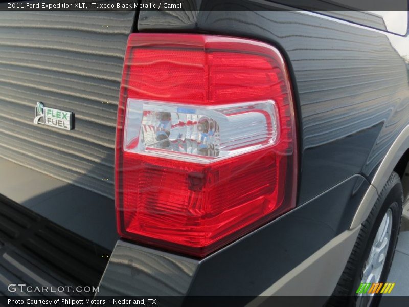 Tuxedo Black Metallic / Camel 2011 Ford Expedition XLT