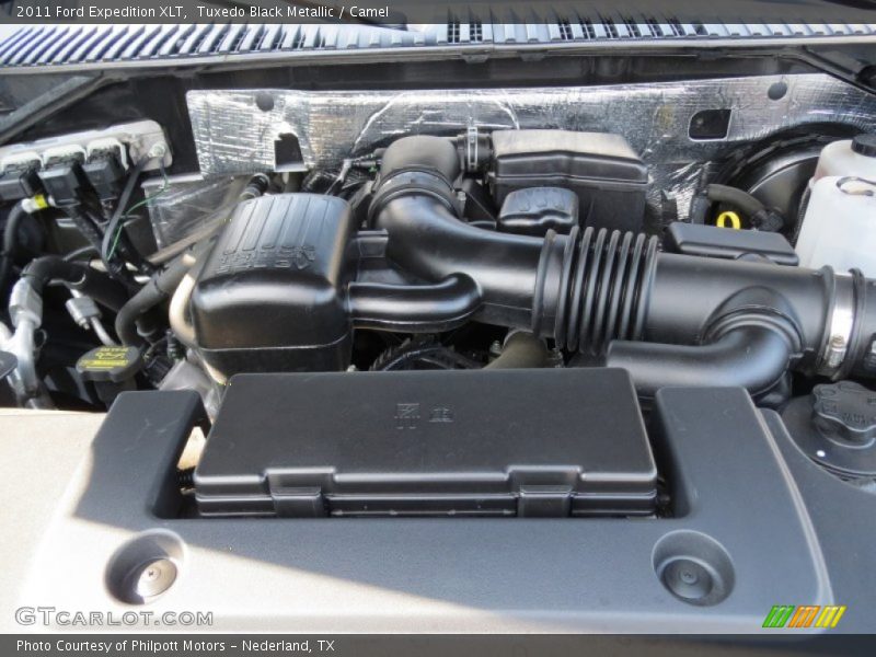 Tuxedo Black Metallic / Camel 2011 Ford Expedition XLT