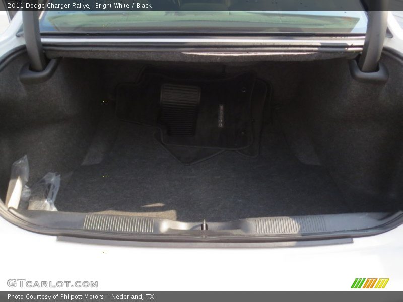 Bright White / Black 2011 Dodge Charger Rallye