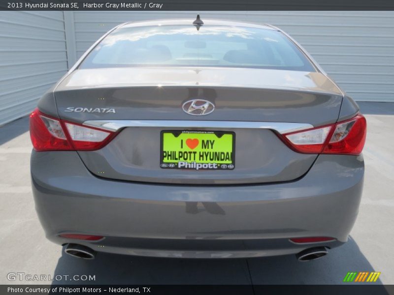 Harbor Gray Metallic / Gray 2013 Hyundai Sonata SE