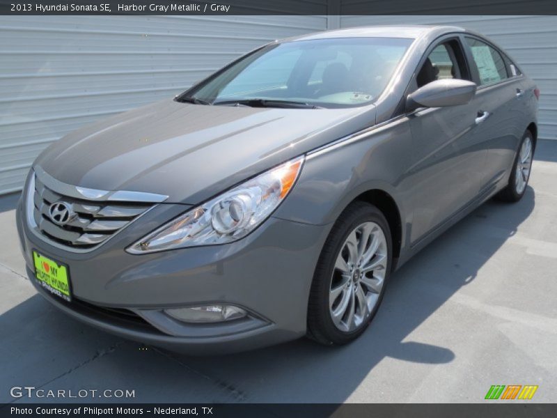 Harbor Gray Metallic / Gray 2013 Hyundai Sonata SE