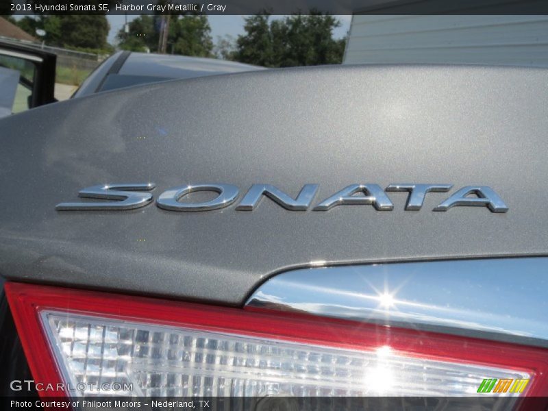 Harbor Gray Metallic / Gray 2013 Hyundai Sonata SE
