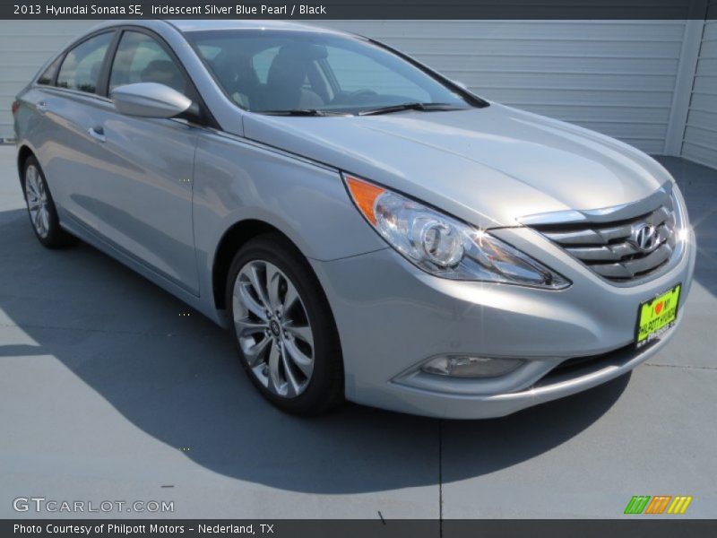 Iridescent Silver Blue Pearl / Black 2013 Hyundai Sonata SE