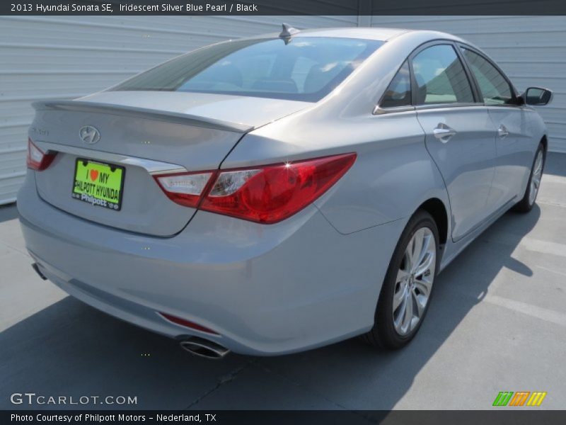 Iridescent Silver Blue Pearl / Black 2013 Hyundai Sonata SE