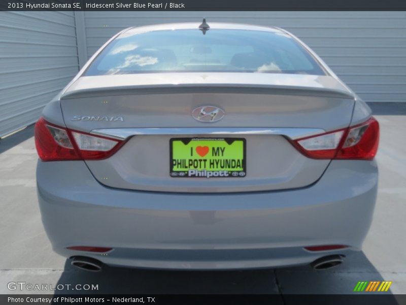 Iridescent Silver Blue Pearl / Black 2013 Hyundai Sonata SE