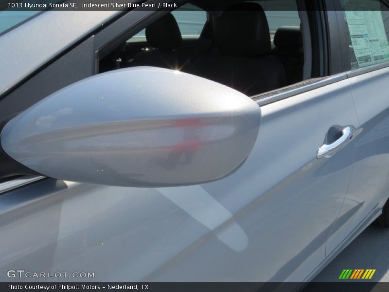 Iridescent Silver Blue Pearl / Black 2013 Hyundai Sonata SE