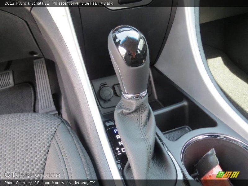 Iridescent Silver Blue Pearl / Black 2013 Hyundai Sonata SE