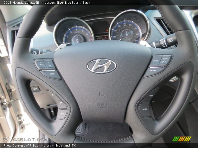 Iridescent Silver Blue Pearl / Black 2013 Hyundai Sonata SE