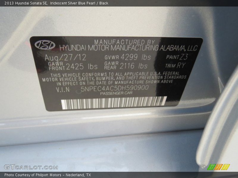 Iridescent Silver Blue Pearl / Black 2013 Hyundai Sonata SE