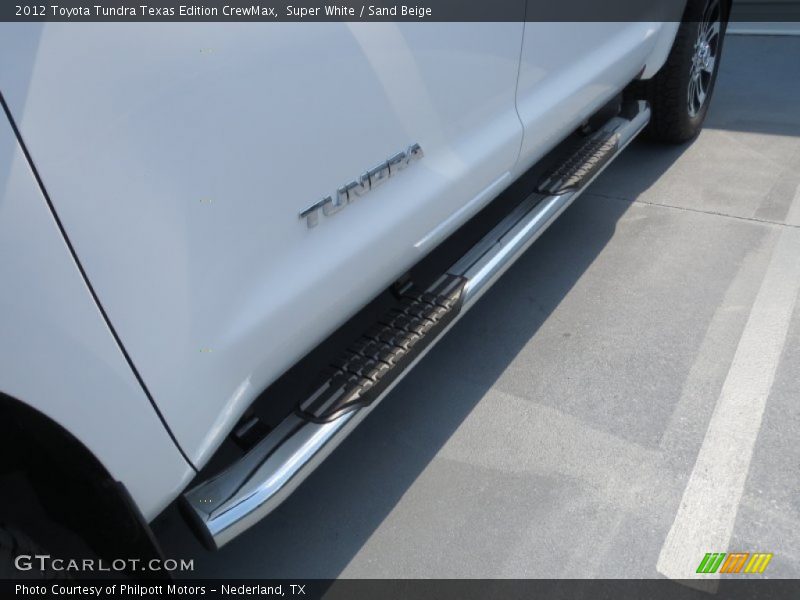 Super White / Sand Beige 2012 Toyota Tundra Texas Edition CrewMax