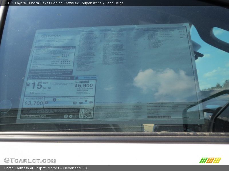 Super White / Sand Beige 2012 Toyota Tundra Texas Edition CrewMax