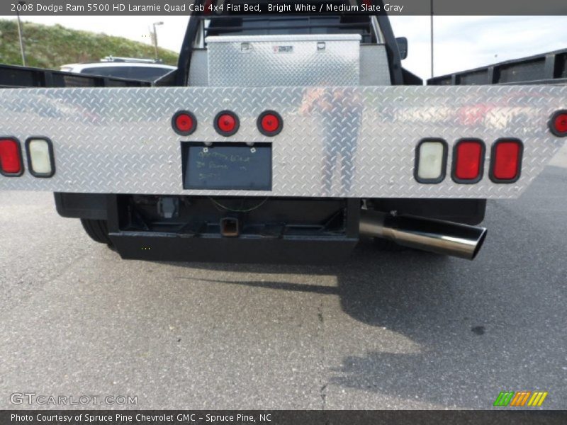 Bright White / Medium Slate Gray 2008 Dodge Ram 5500 HD Laramie Quad Cab 4x4 Flat Bed