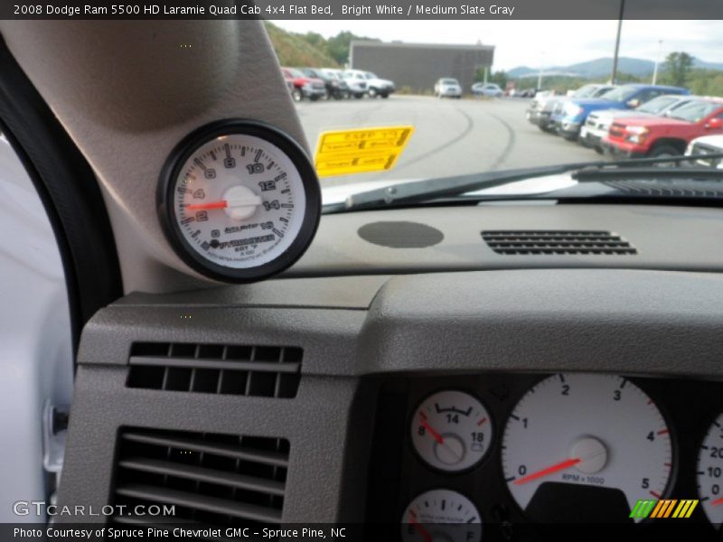 Bright White / Medium Slate Gray 2008 Dodge Ram 5500 HD Laramie Quad Cab 4x4 Flat Bed