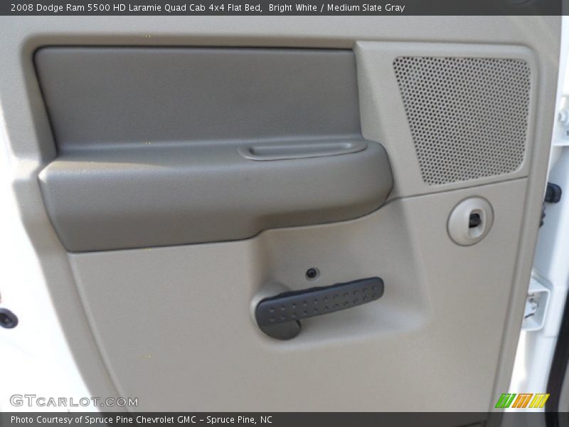 Bright White / Medium Slate Gray 2008 Dodge Ram 5500 HD Laramie Quad Cab 4x4 Flat Bed