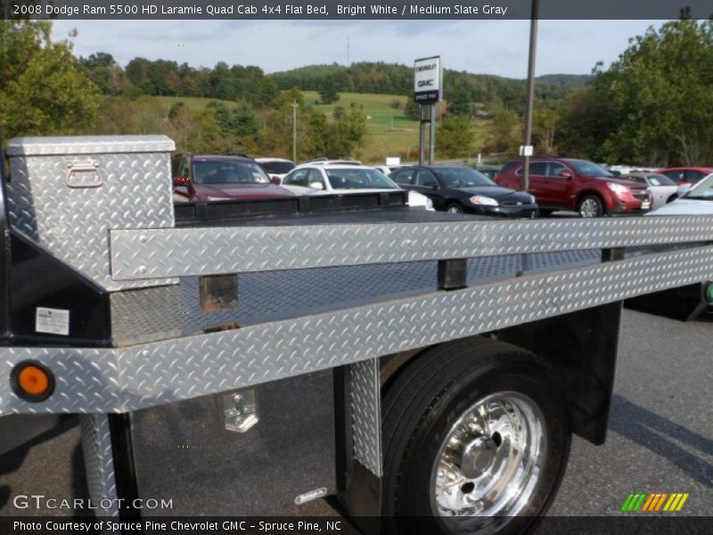 Bright White / Medium Slate Gray 2008 Dodge Ram 5500 HD Laramie Quad Cab 4x4 Flat Bed