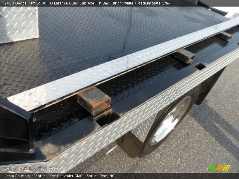 Bright White / Medium Slate Gray 2008 Dodge Ram 5500 HD Laramie Quad Cab 4x4 Flat Bed