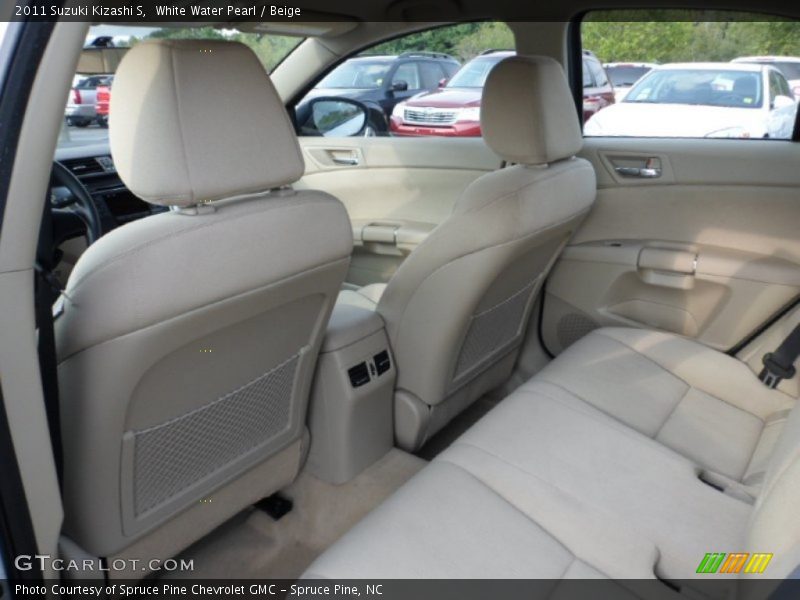  2011 Kizashi S Beige Interior