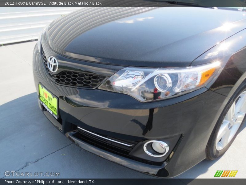 Attitude Black Metallic / Black 2012 Toyota Camry SE