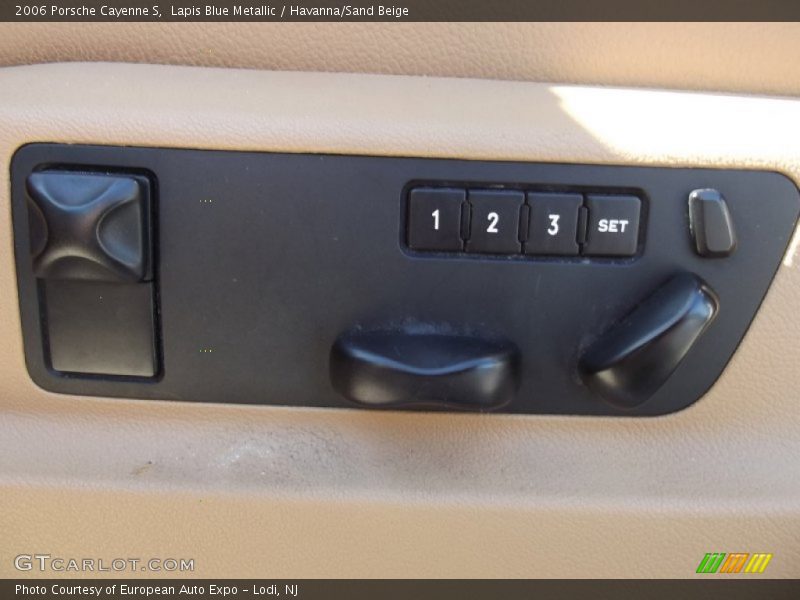 Lapis Blue Metallic / Havanna/Sand Beige 2006 Porsche Cayenne S