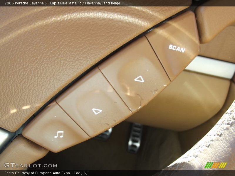 Lapis Blue Metallic / Havanna/Sand Beige 2006 Porsche Cayenne S