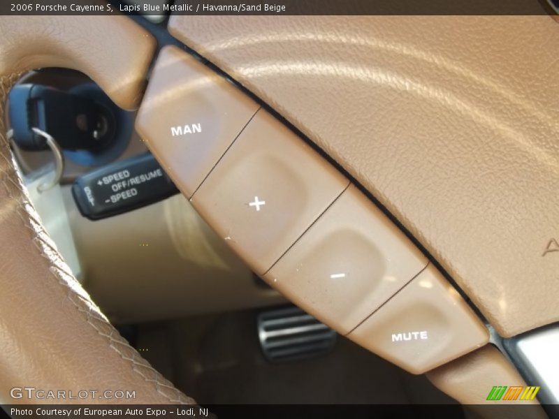Lapis Blue Metallic / Havanna/Sand Beige 2006 Porsche Cayenne S