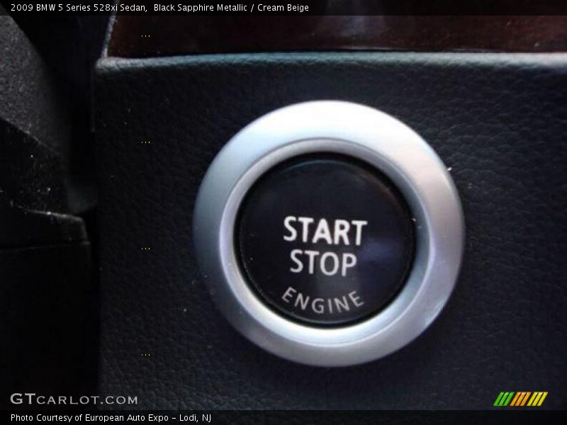 Black Sapphire Metallic / Cream Beige 2009 BMW 5 Series 528xi Sedan