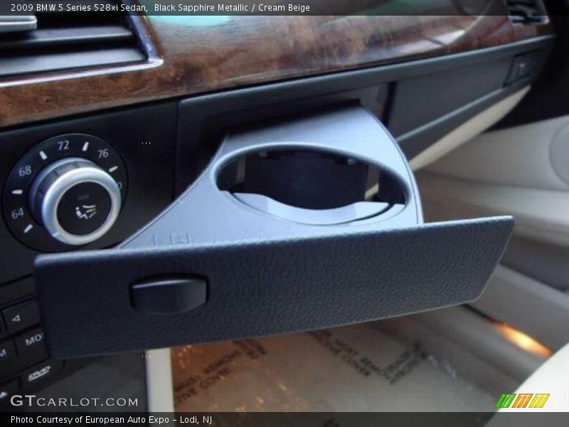 Black Sapphire Metallic / Cream Beige 2009 BMW 5 Series 528xi Sedan