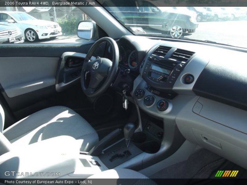Everglade Metallic / Ash 2006 Toyota RAV4 4WD
