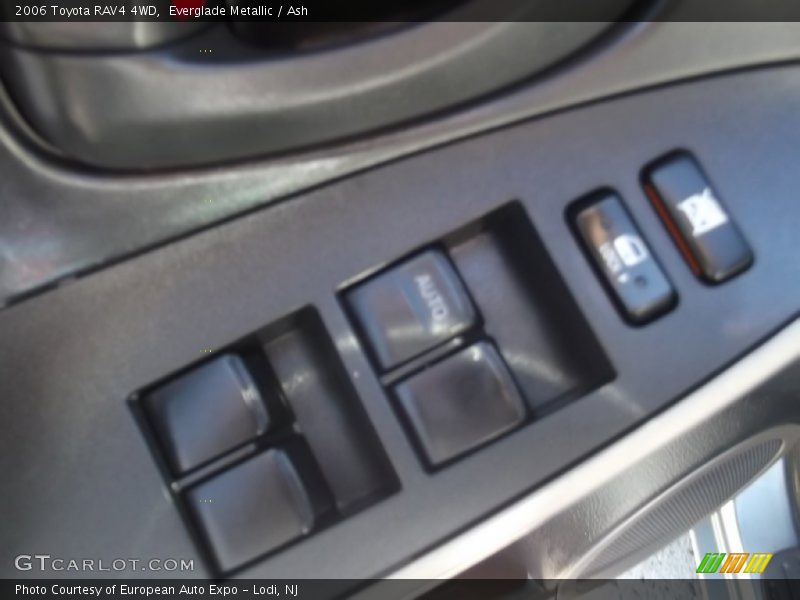 Everglade Metallic / Ash 2006 Toyota RAV4 4WD