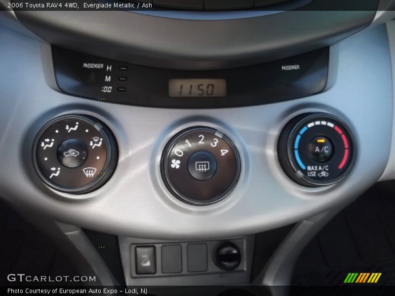 Everglade Metallic / Ash 2006 Toyota RAV4 4WD