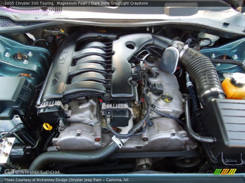 Magnesium Pearl / Dark Slate Gray/Light Graystone 2005 Chrysler 300 Touring