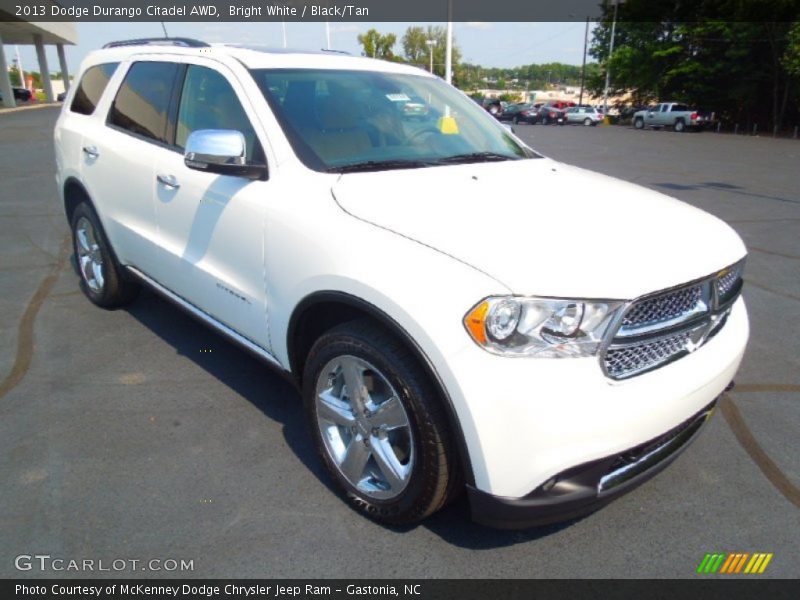 Front 3/4 View of 2013 Durango Citadel AWD