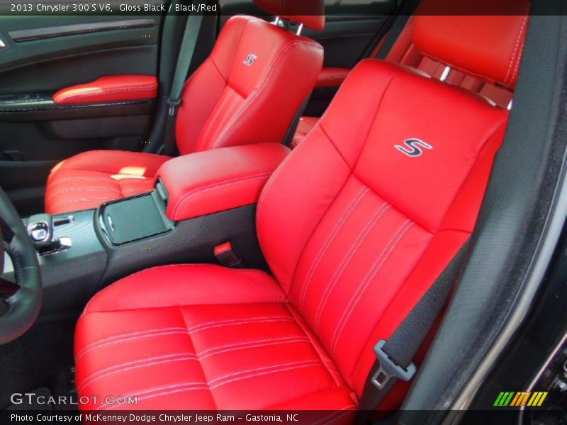 Front Seat of 2013 300 S V6