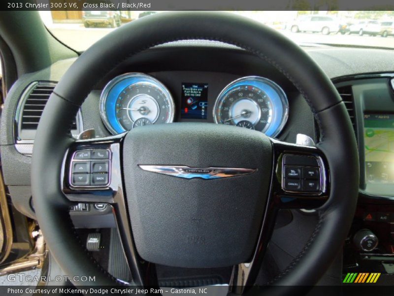  2013 300 S V6 Steering Wheel