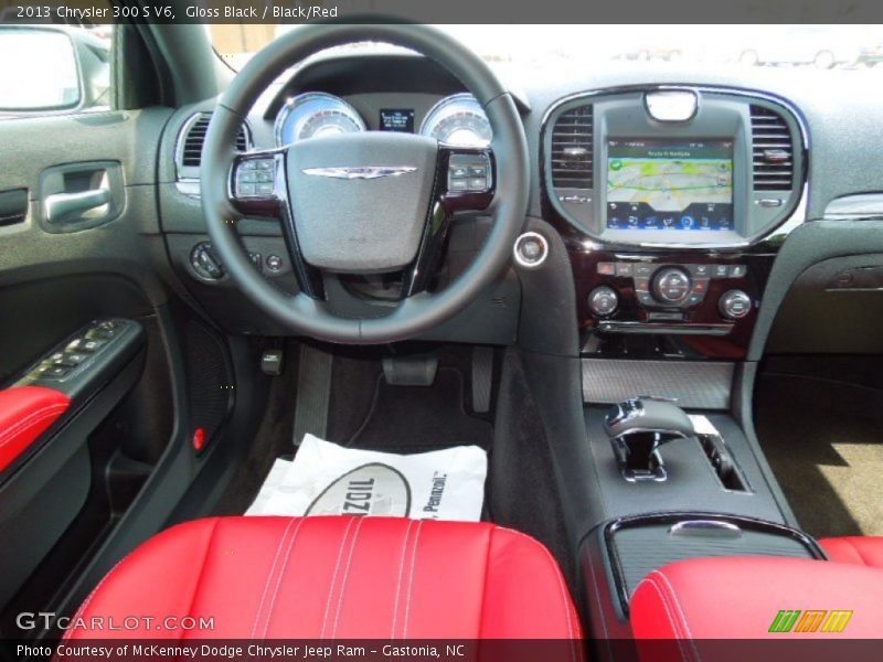 Gloss Black / Black/Red 2013 Chrysler 300 S V6