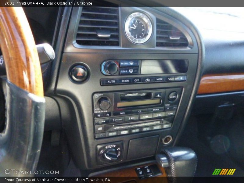 Black Obsidian / Graphite 2001 Infiniti QX4 4x4