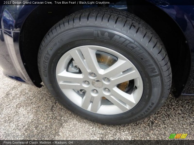 True Blue Pearl / Black/Light Graystone 2013 Dodge Grand Caravan Crew