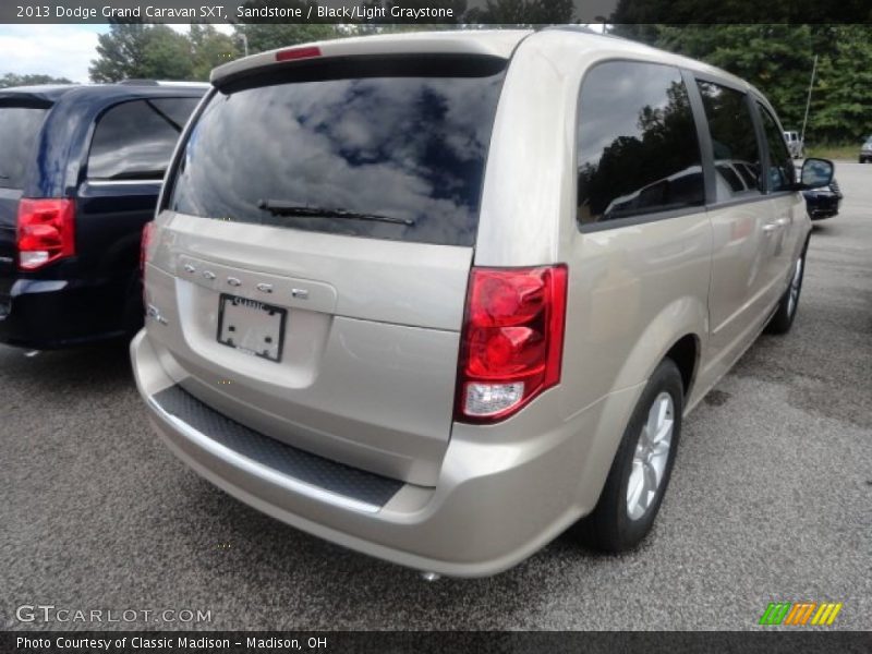 Sandstone / Black/Light Graystone 2013 Dodge Grand Caravan SXT