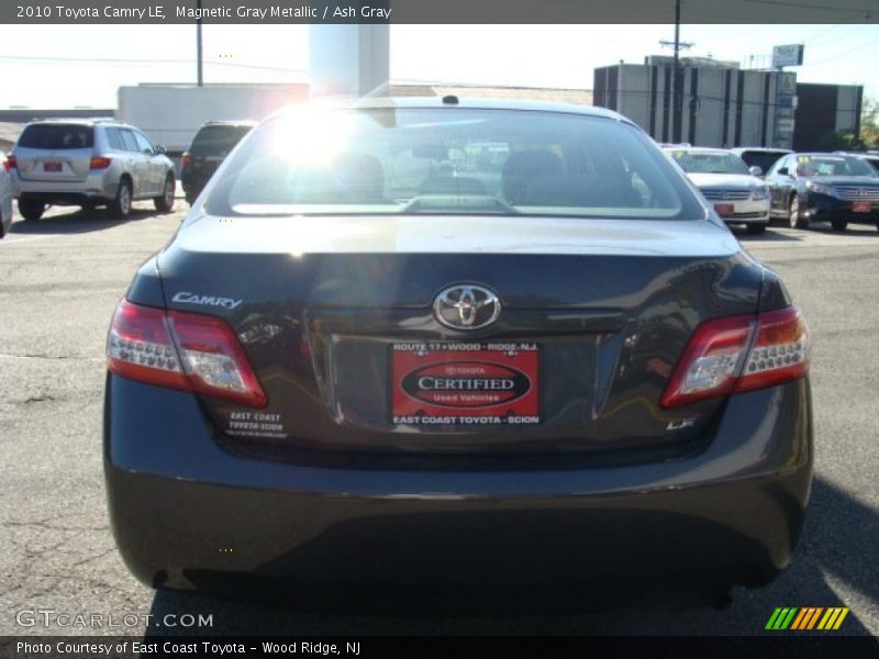 Magnetic Gray Metallic / Ash Gray 2010 Toyota Camry LE