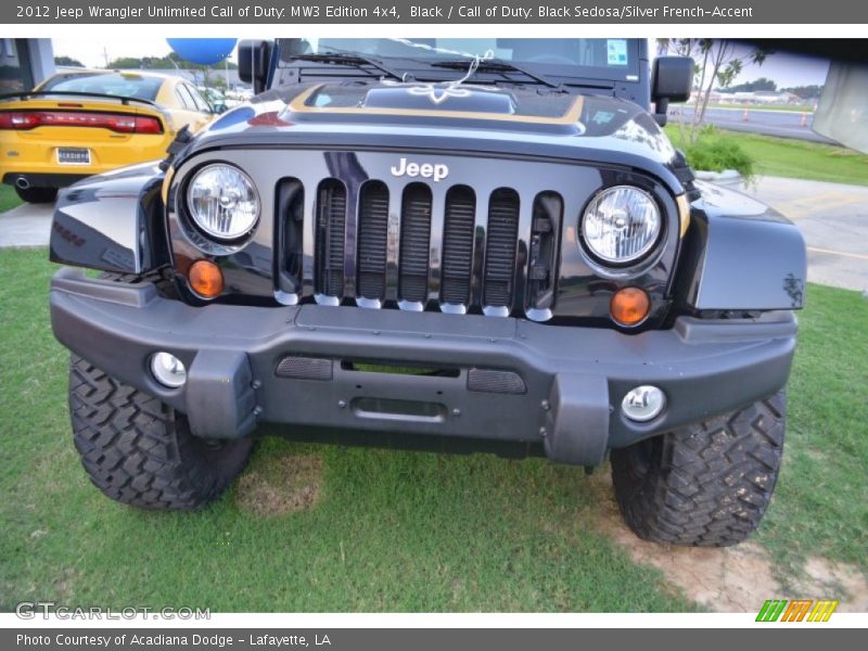 Black / Call of Duty: Black Sedosa/Silver French-Accent 2012 Jeep Wrangler Unlimited Call of Duty: MW3 Edition 4x4