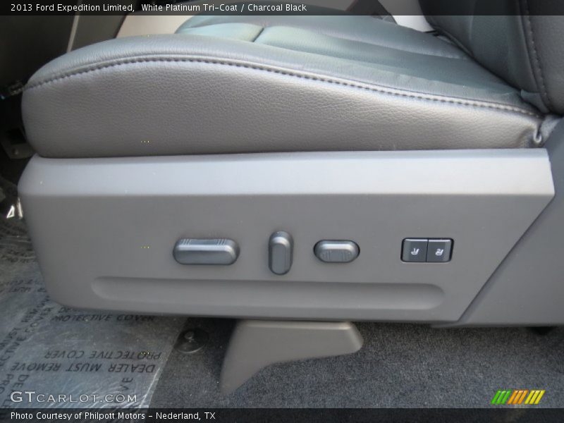 White Platinum Tri-Coat / Charcoal Black 2013 Ford Expedition Limited