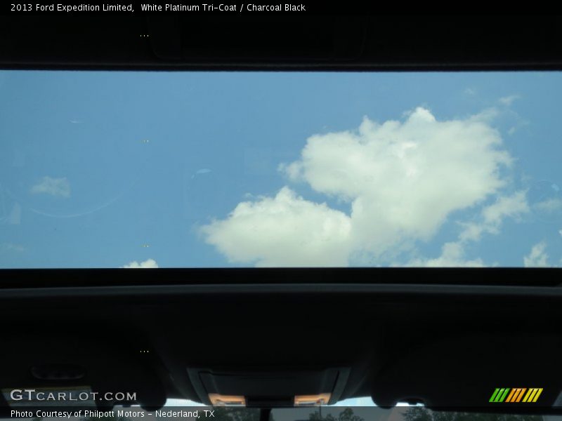 White Platinum Tri-Coat / Charcoal Black 2013 Ford Expedition Limited